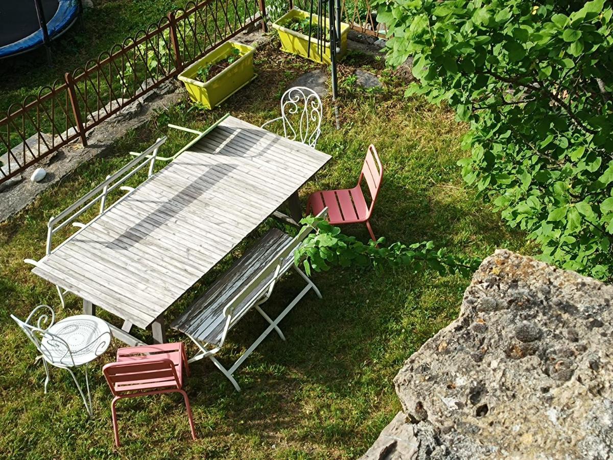 Chambre Ou Gite Dans Une Maison De Montagne - De Suzon A Zelie Entraigues  Quarto foto